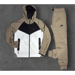 ΣΕΤ ΦΟΡΜΕΣ ΚΑΦΕ ΣΚΟΥΡΟ  NIKE TECH FLEECE