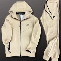 ΣΕΤ ΦΟΡΜΕΣ ΜΠΕΖ NIKE TECH FLEECE