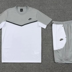 Nike Tech Fleece Άσπρο/Γκρί Καλοκαιρινό Σέτ