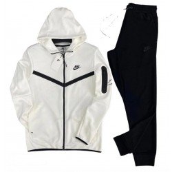 ΣΕΤ ΦΟΡΜΕΣ ΑΣΠΡΟΜΑΥΡΕΣ NIKE TECH FLEECE